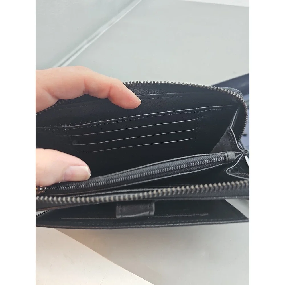 Rachel Roy Genuine Leather Cnvertable Zip Around Black  Wallet New In‎ Box